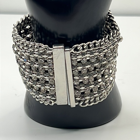 Vintage Clear Rhinestone Bling Bracelet - Picture 5 of 17